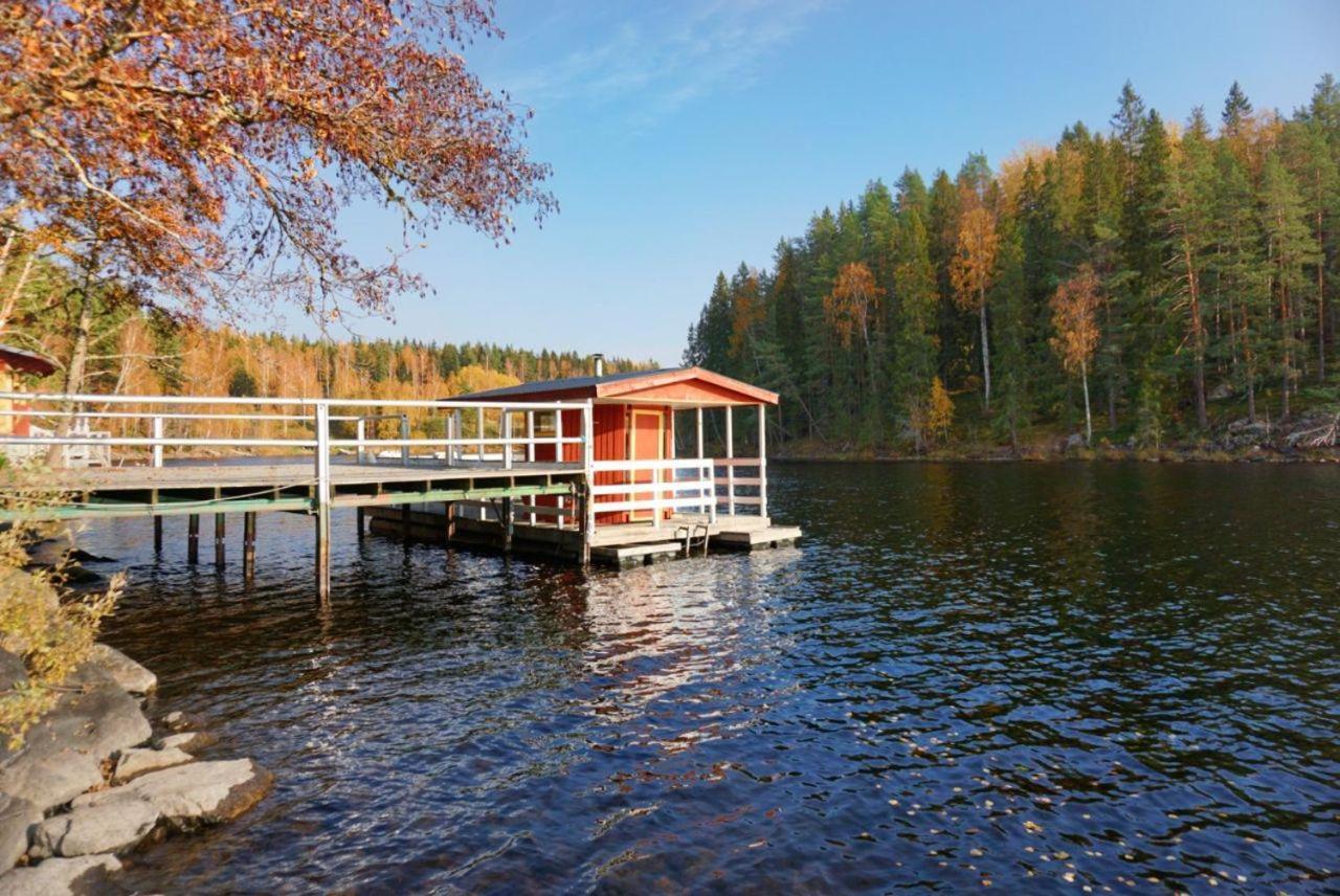 Villa Gladtjaern Smedjebacken Екстер'єр фото