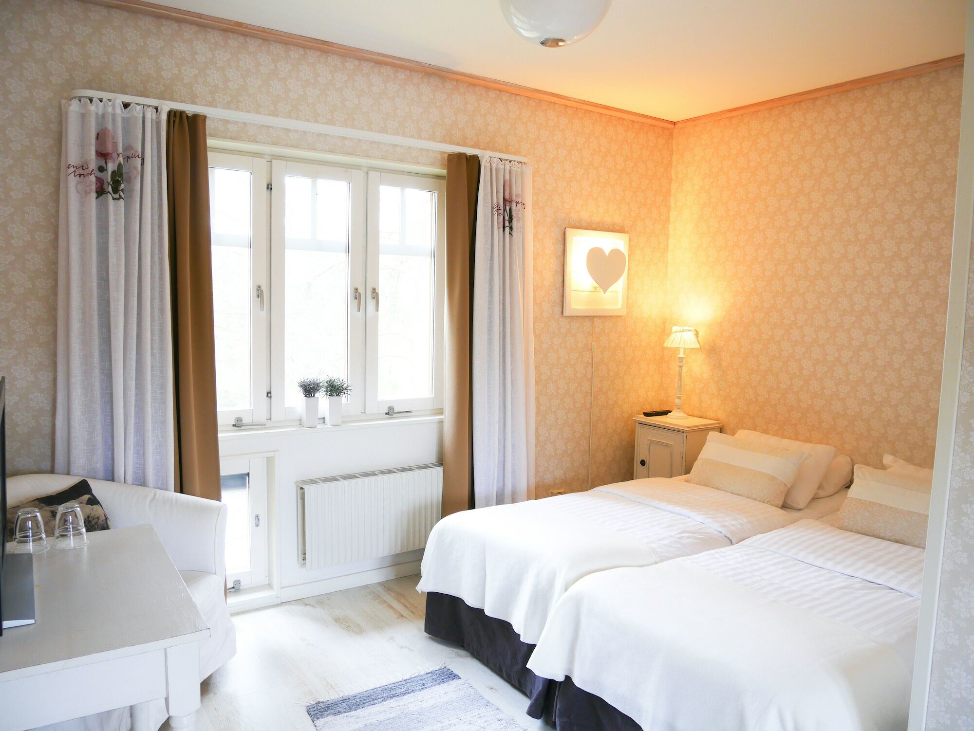 Villa Gladtjaern Smedjebacken Екстер'єр фото